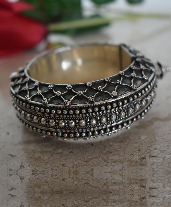 Rajputana Regal Kada