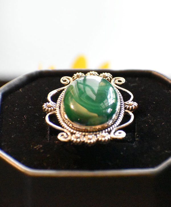 Regal Melachite Ring