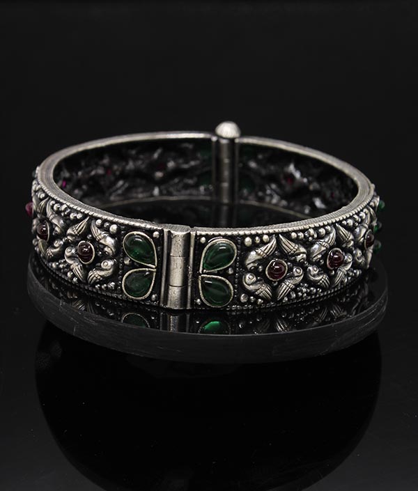 Temple Garden Bangle