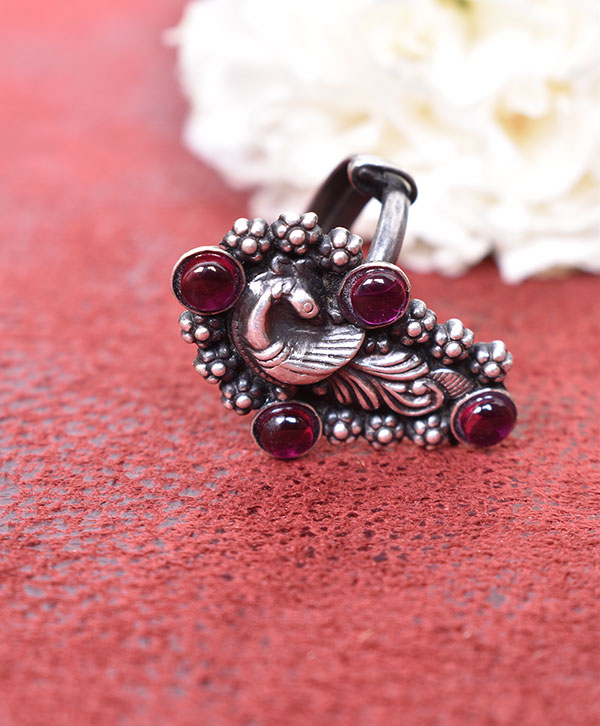 Zohra Heritage Feather Ring