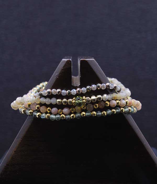 Strechable Multi Beads Bracelets