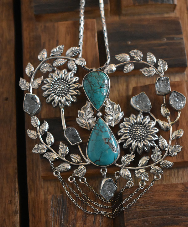 Queen Of Earth Necklace