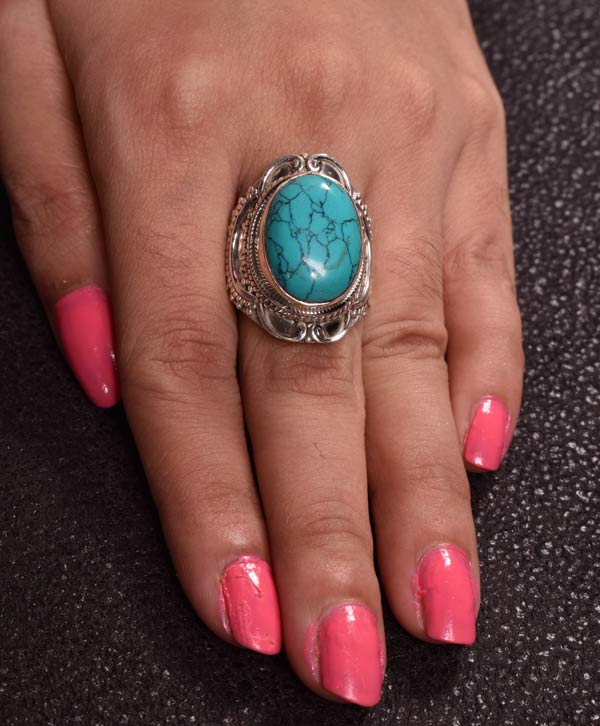 Noor-E-Afreen Turquoise Ring
