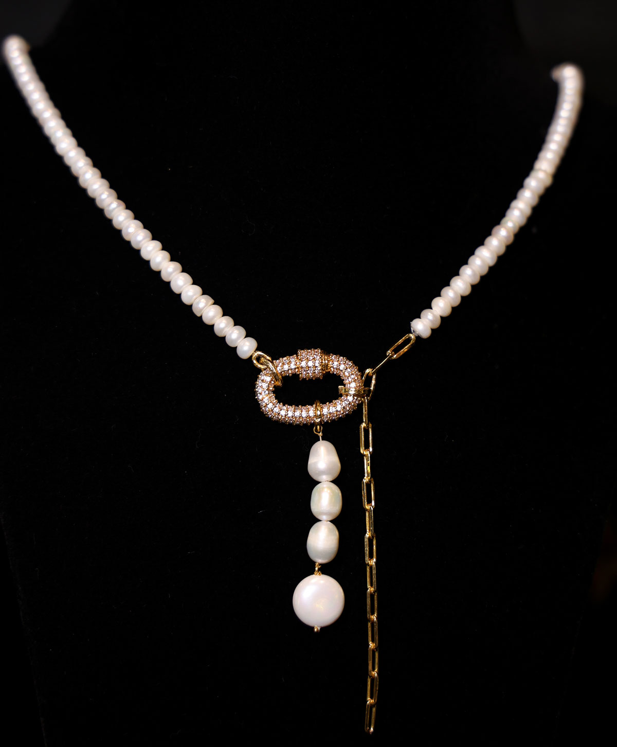 Lustre Loop Necklace