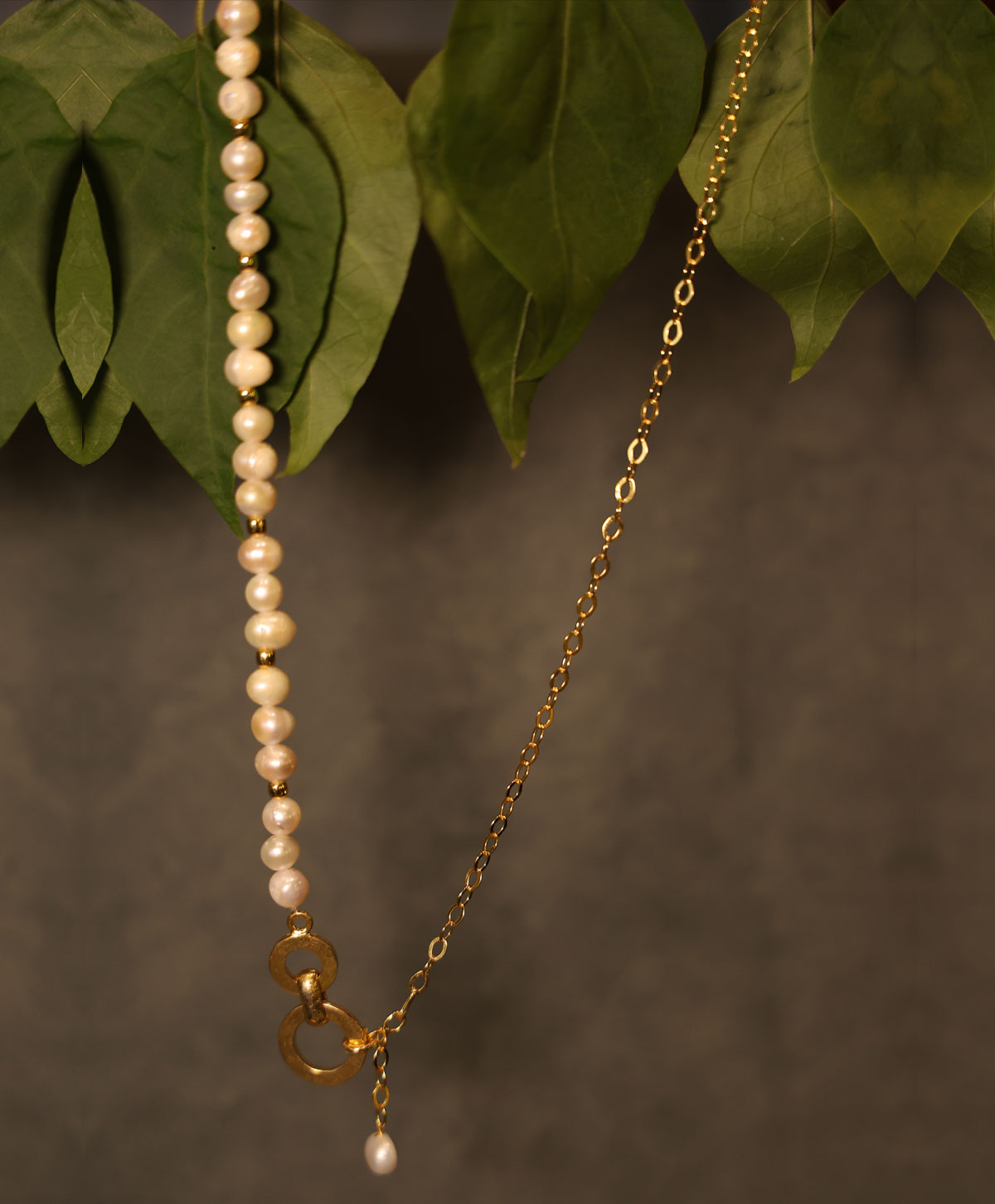Eterna Link Pearl Necklace