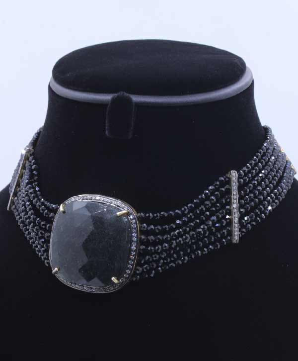 Midnight Majesty Choker