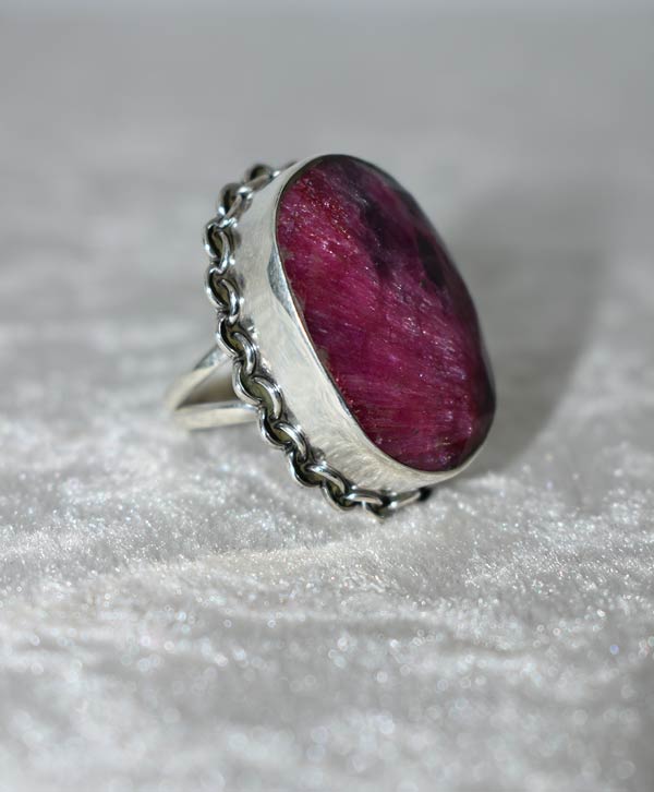 Ruhani Radiant Ring