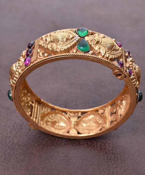 Antique Templeradiance