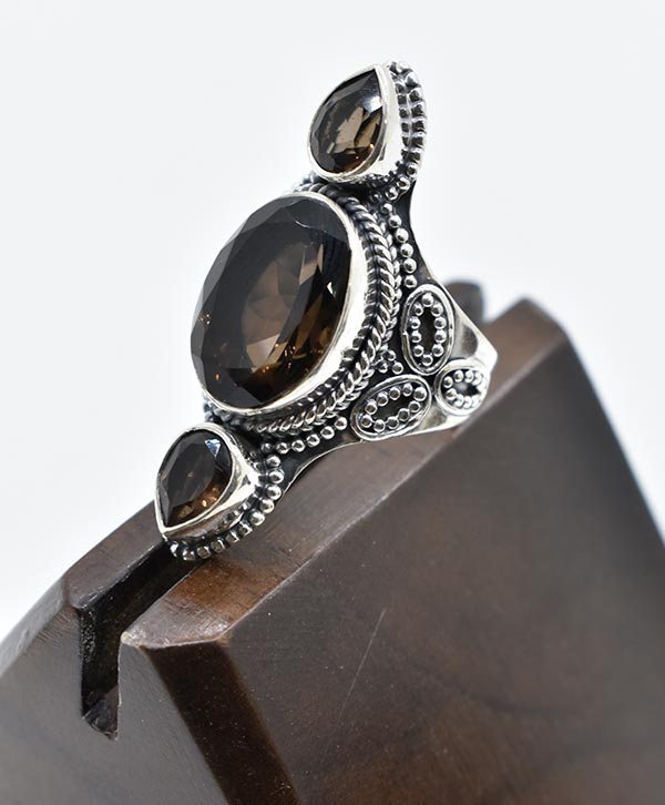 Dusky Radiance Ring