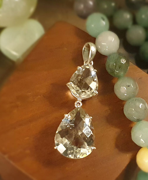 Mystic Dewdrop Pendant