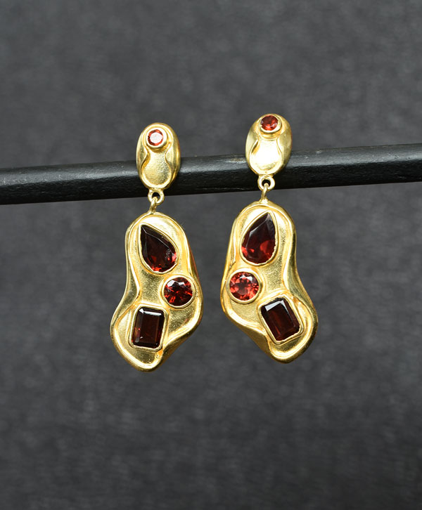 Lava Luxe