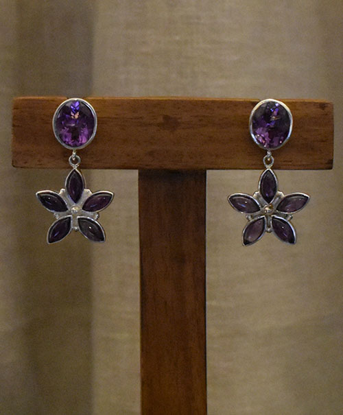 Petala Charm