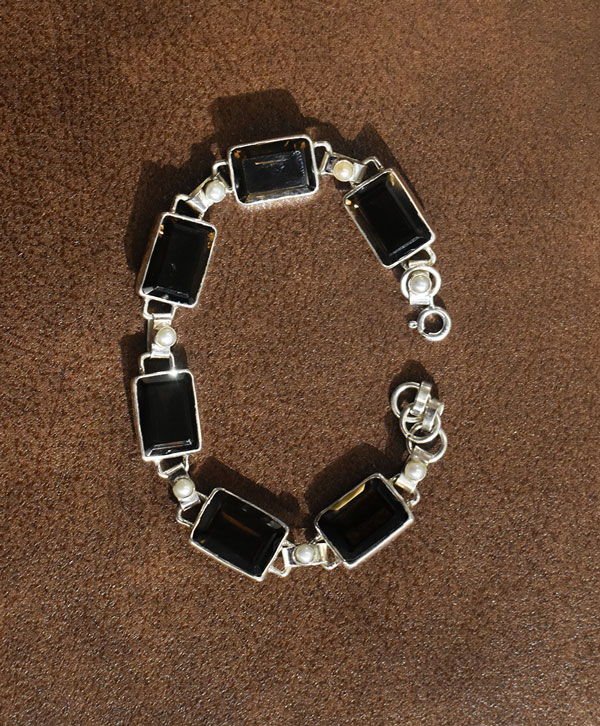 Dusky Radiance Bracelet