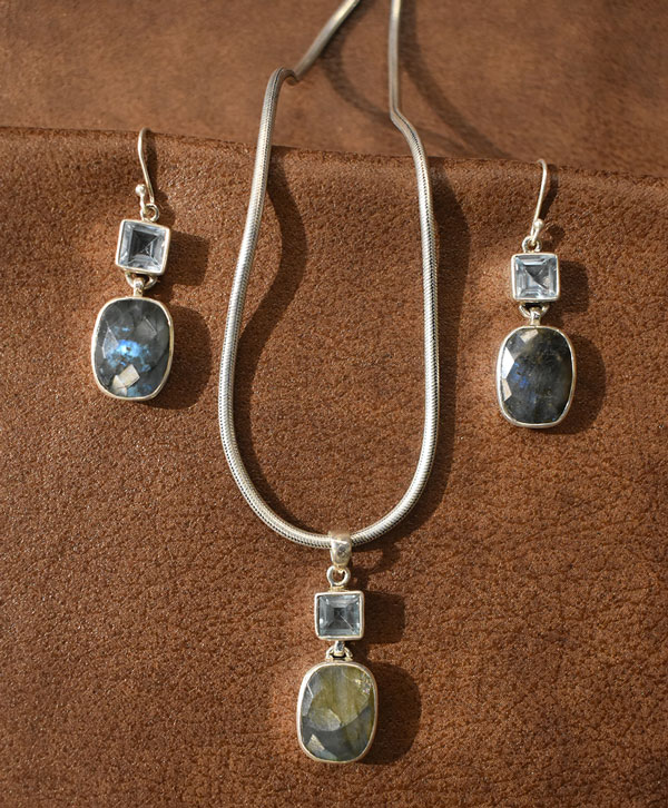Northern Lights Charm Set