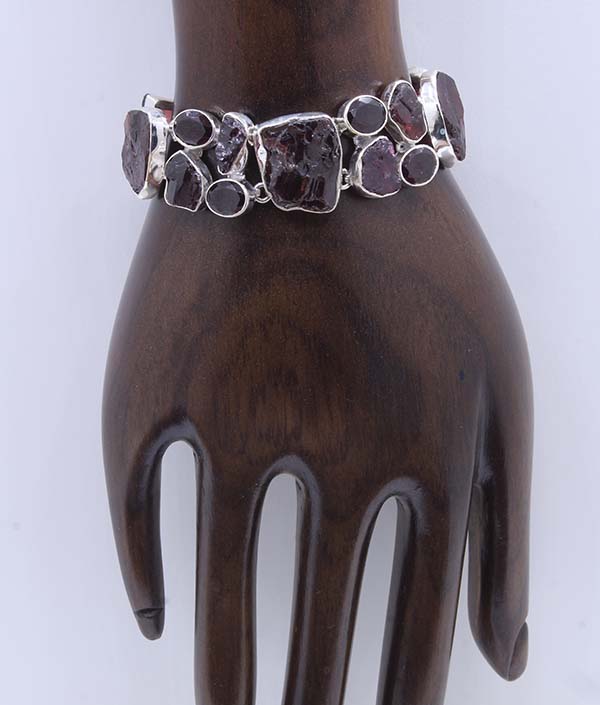 Crimson Aura Bracelet