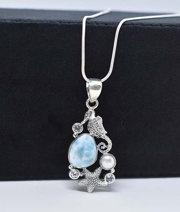 Aquatic Dream Pendant With Chain