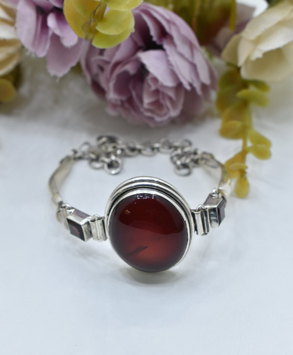 Garnet Glow Bracelet