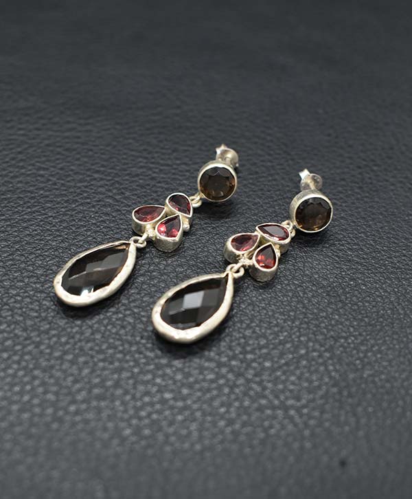 Garnet & Smokey Dangler