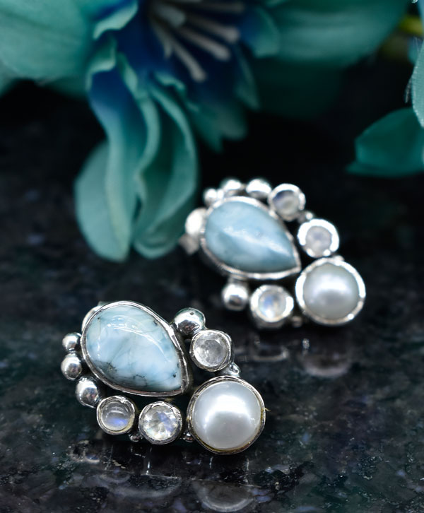Ocean Bloom Stud