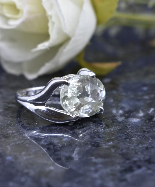 Artisan Crest Ring