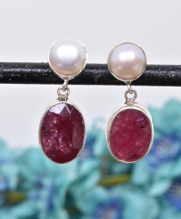 Pearl Blush Earrings