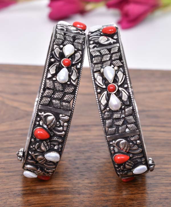 Royal Bloomstone Bangles