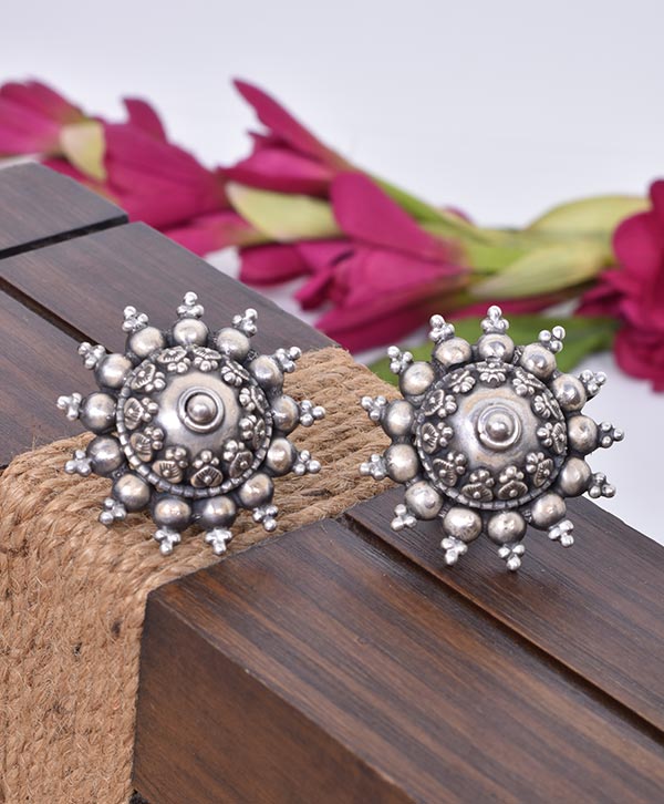 Sunflare Studs