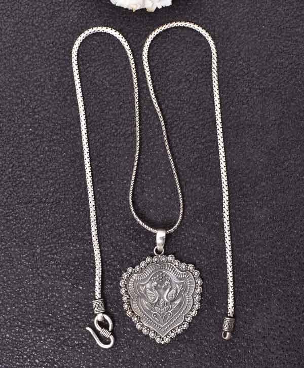 Arohi Necklace