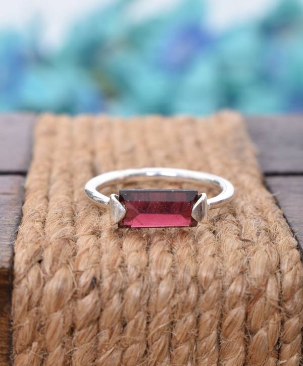 Garnet Edge
