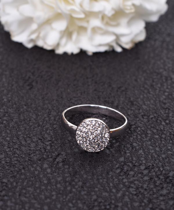 Luna Spark Ring