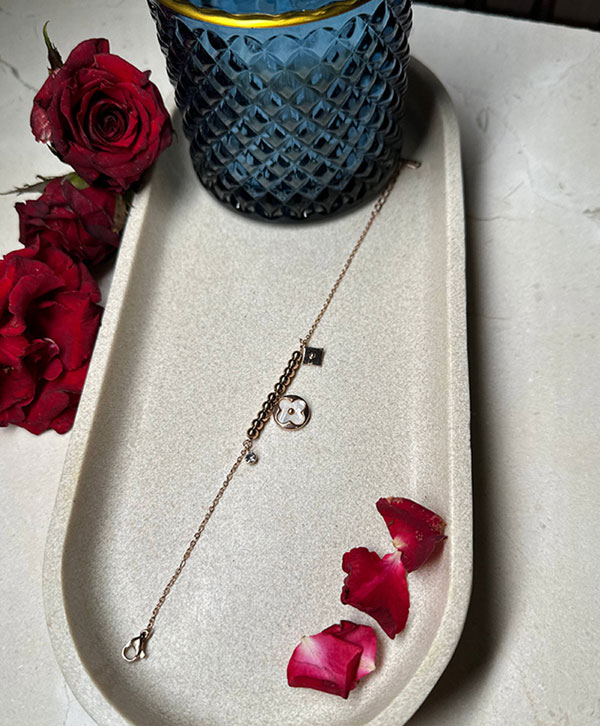 Clover Designs Chain  Bracelet