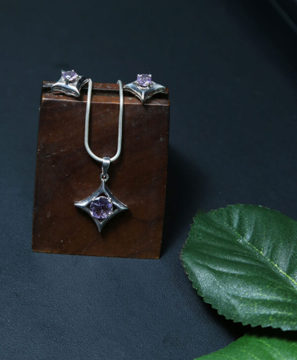 Amethyst Star Charm Set